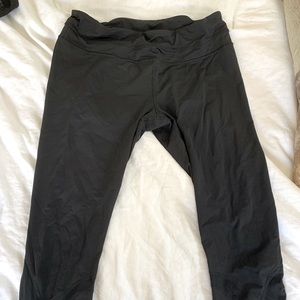 Lulu Lemon Mid Leg Leggings